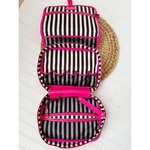 NWOT Henri Bendel Toiletries Cosmetic Bag Case Pink Stripe